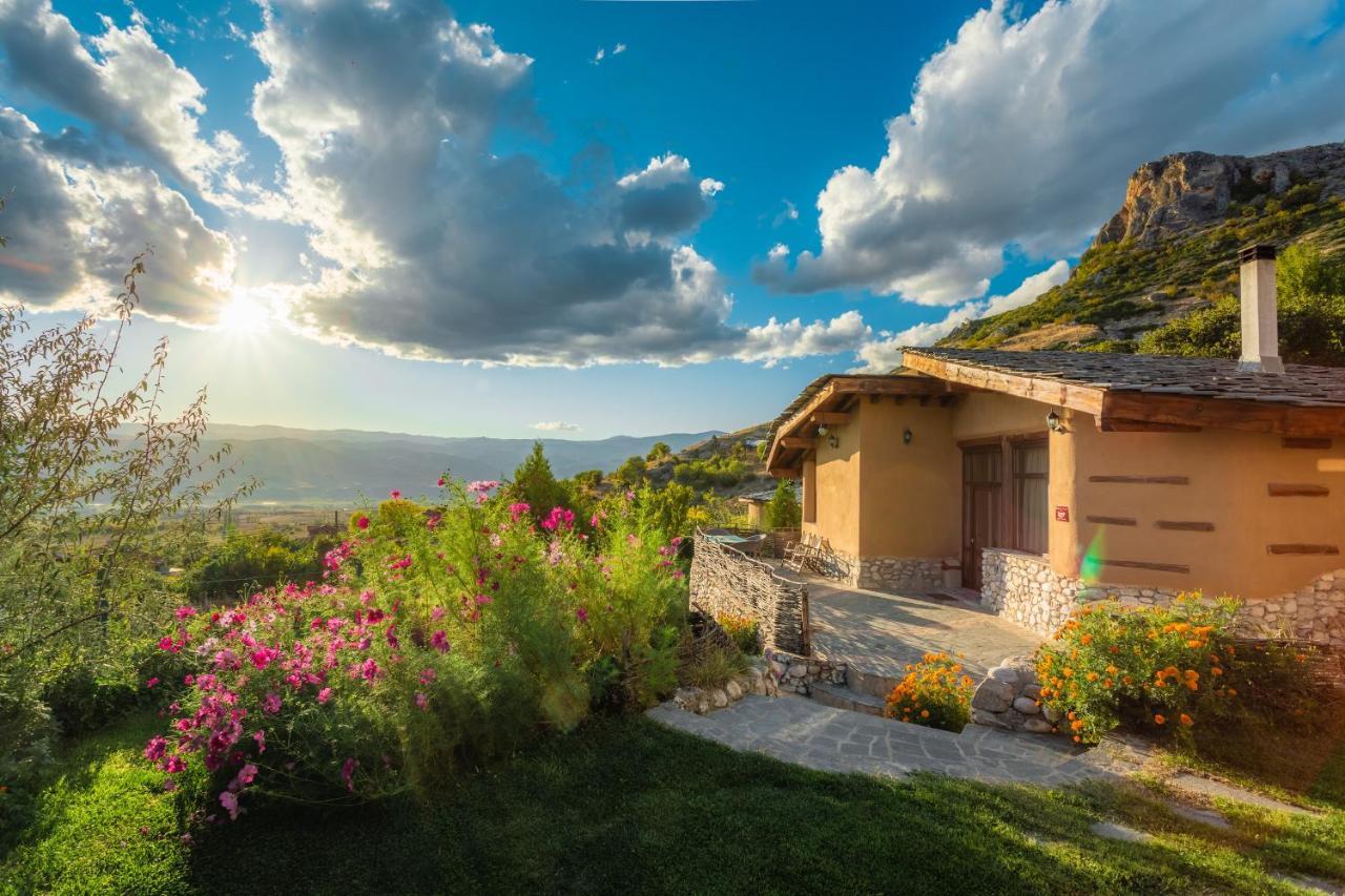 Eco Village Under The Cliffs Ilindentsi Bagian luar foto
