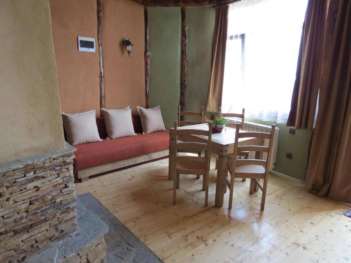Eco Village Under The Cliffs Ilindentsi Bagian luar foto