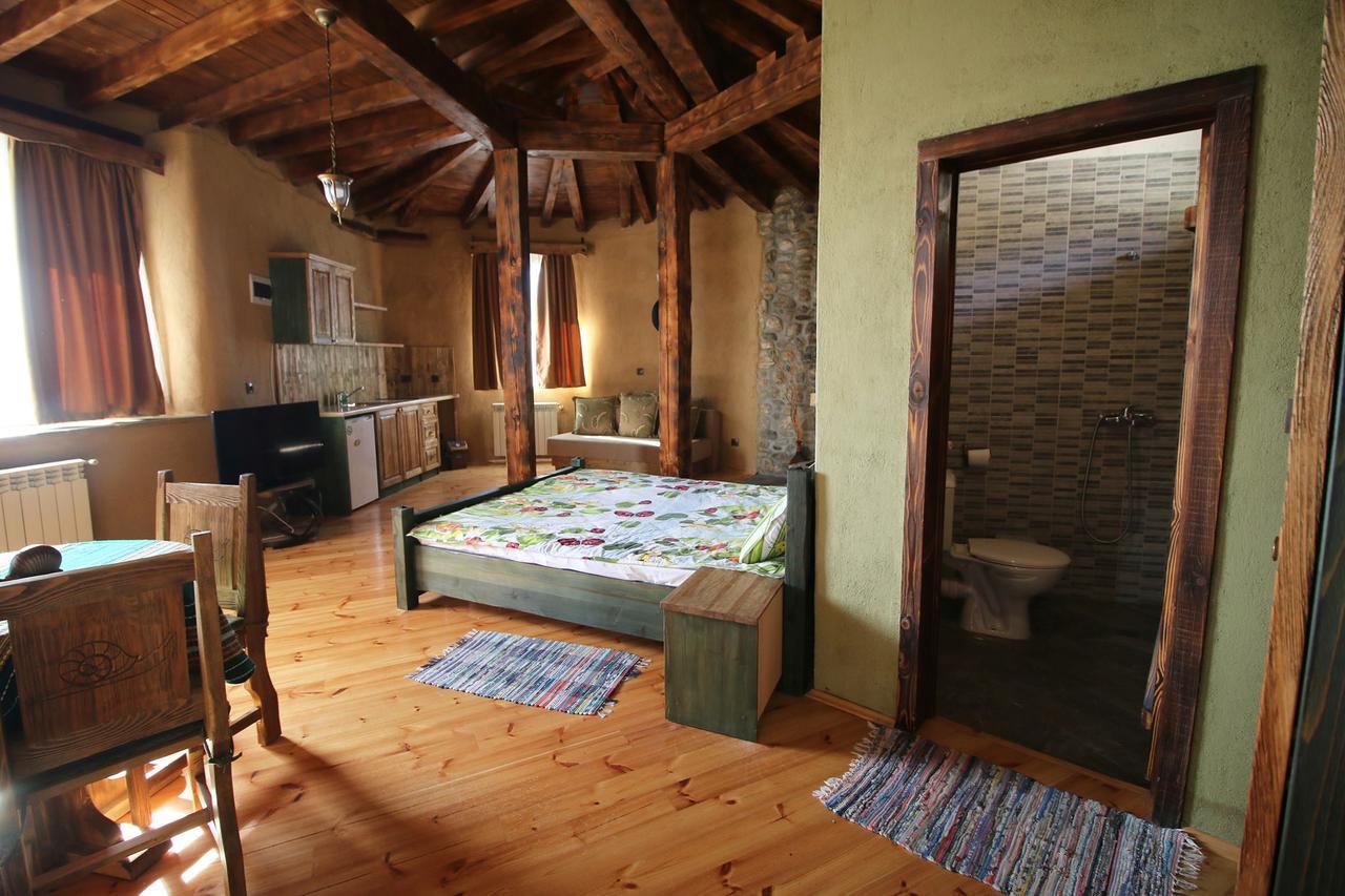 Eco Village Under The Cliffs Ilindentsi Bagian luar foto